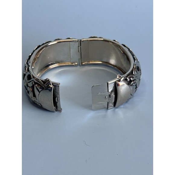 Silver-Tone Floral Vine Hinged Bangle Bracelet 7" Around 1" Wide Elegant Design - Picture 7 of 8